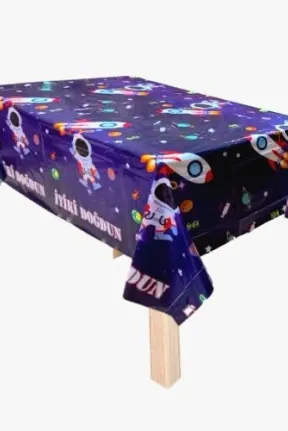PLASTİK UZAY BASKILI MASA ÖRTÜSÜ PLASTİK UZAY BASKILI MASA ÖRTÜSÜ