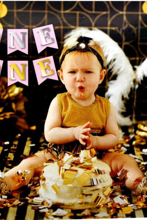 BÜYÜK BANNER ONE PEMBE UZAR YAZI